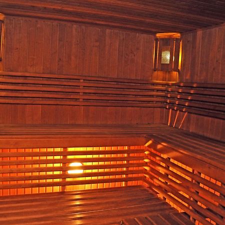 Casablanca Hotel Kalusj Eksteriør bilde