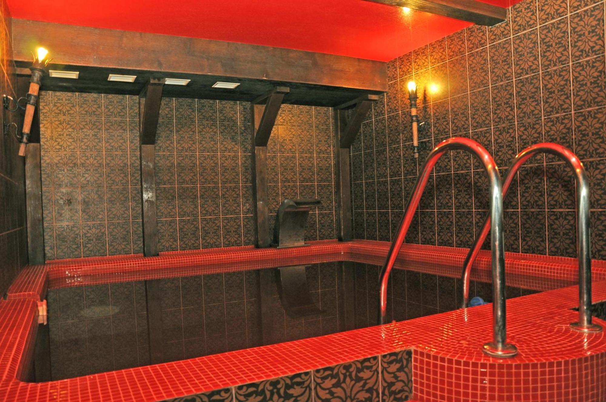 Casablanca Hotel Kalusj Eksteriør bilde